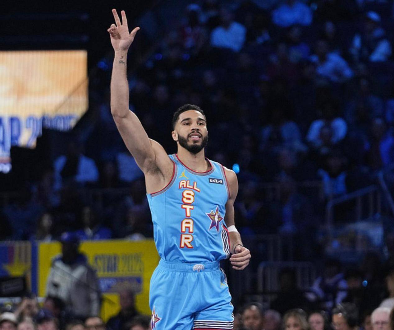 塔图姆意外战胜西班牙队，出色发挥引爆全场！