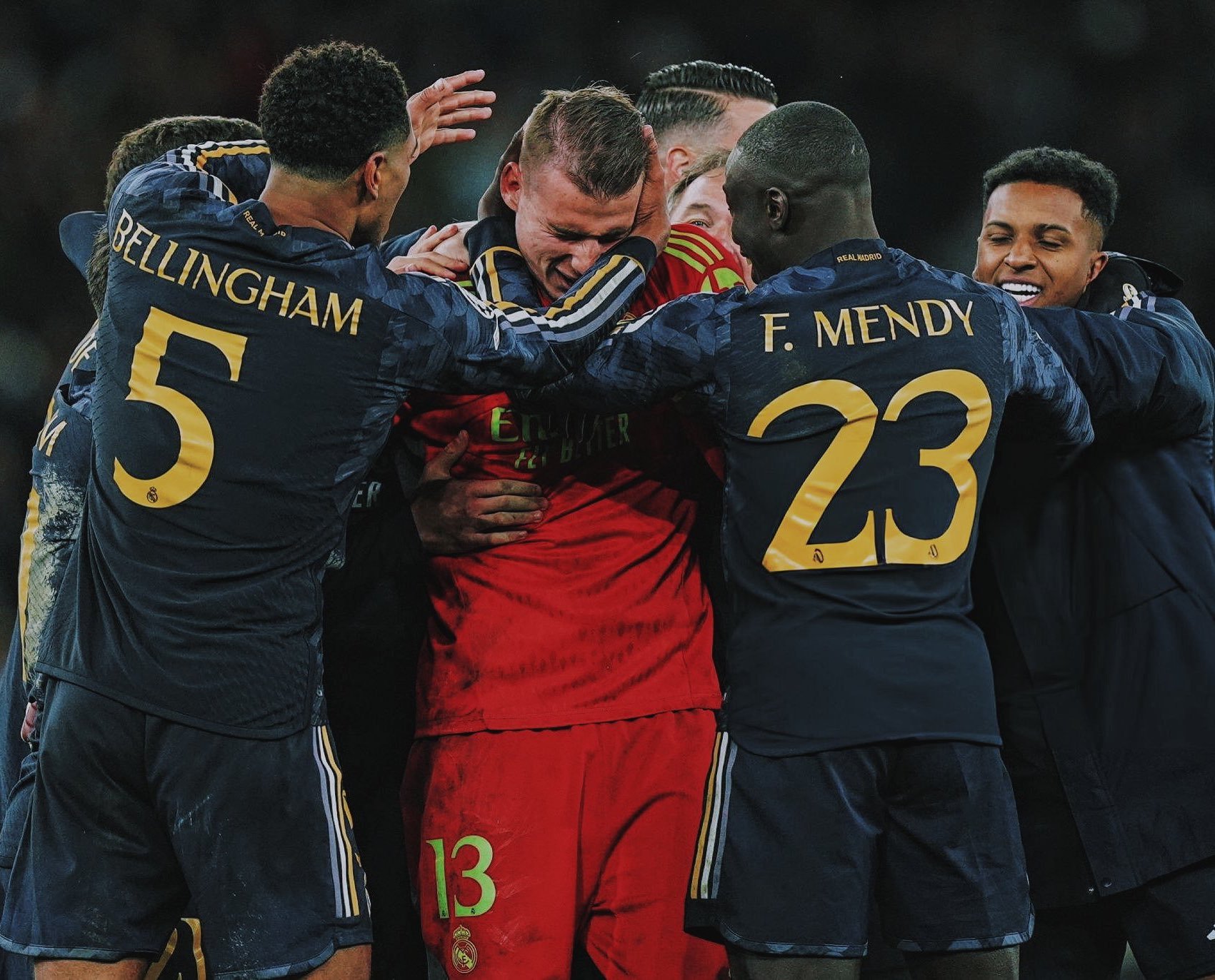 开云中国-科维托娃迎来十赛季出色发挥，切尔西观众热烈欢呼！-开云中国