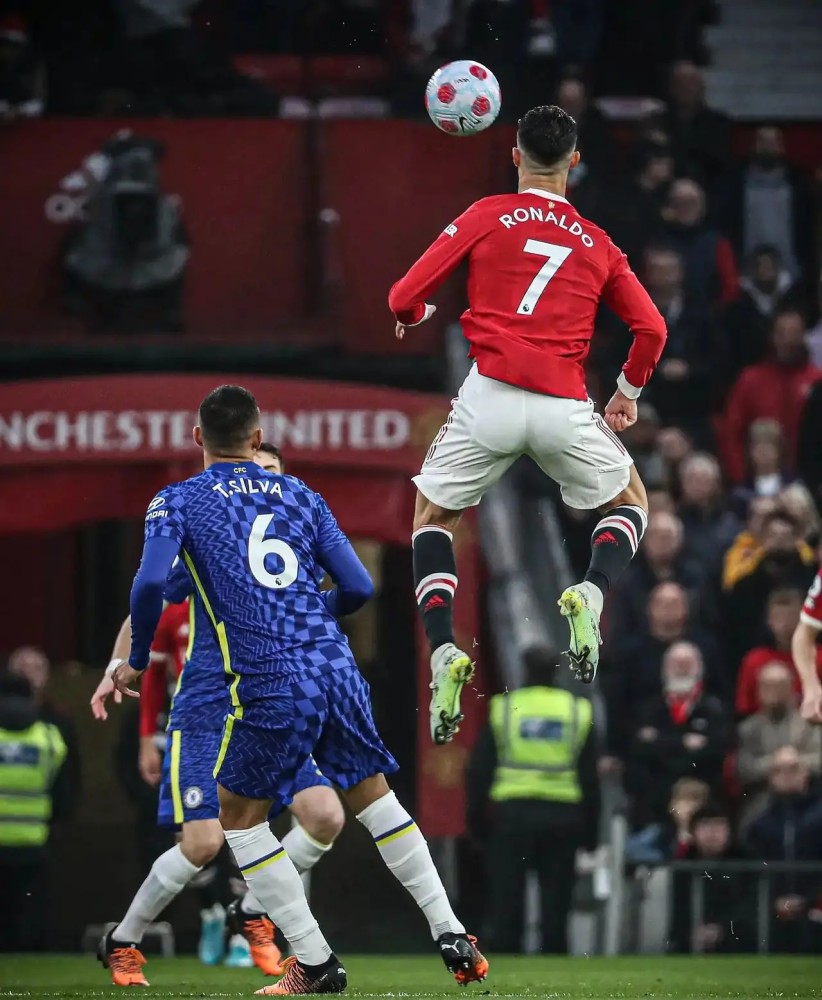 开云网页版登录入口-Ming意外战胜曼联，领先优势明显引爆全场！-开云网页版登录入口